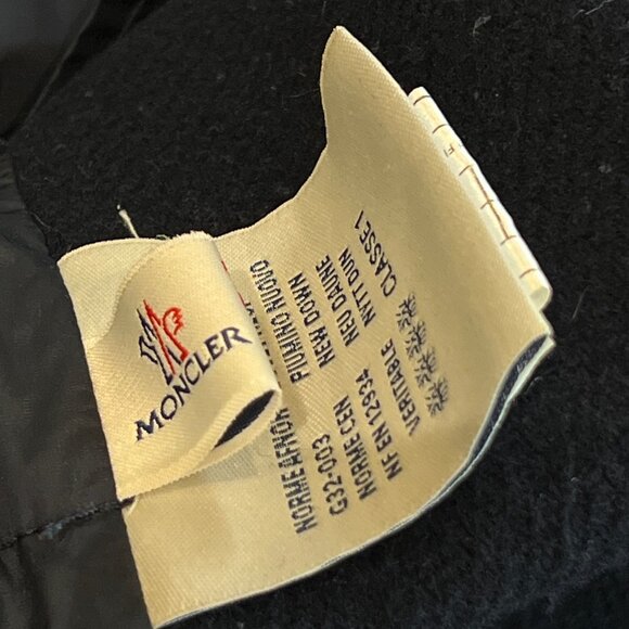 Moncler Wool Duffle Coat with Down-Filled Sleeves - Picture 8 of 11